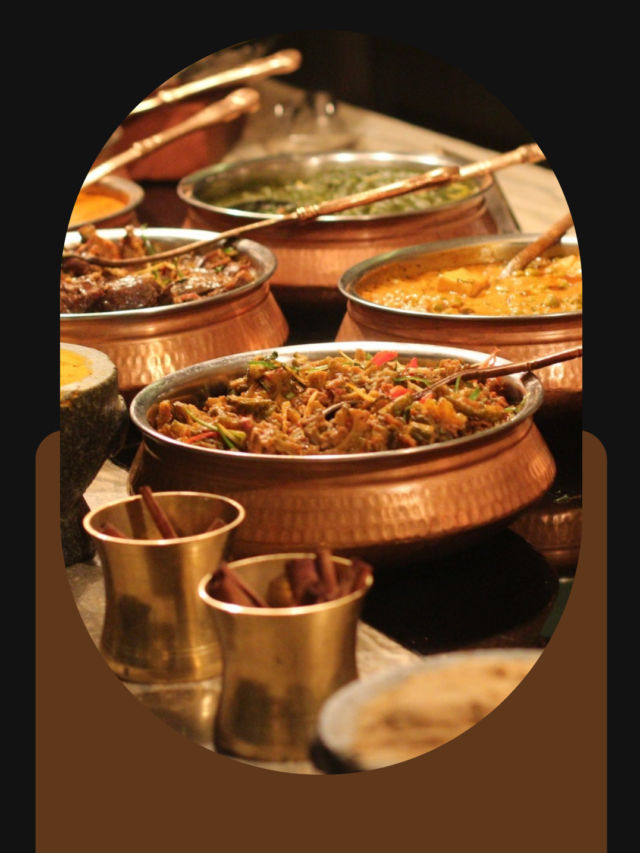 Top 10 popular traditional dishes to eat in india 2024.